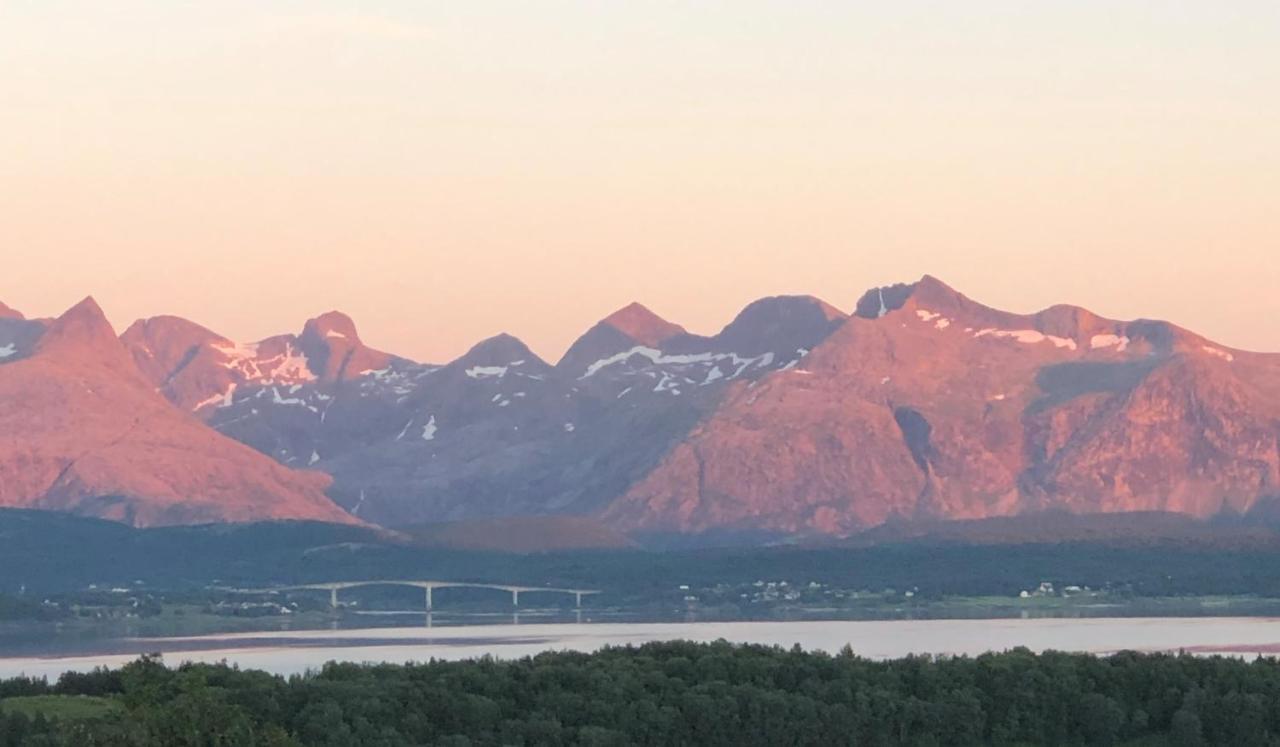 Flott Utsikt, Rolig Gate Apartment Bodo Luaran gambar